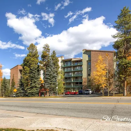 Ideal Breck Location, Downtown, Mountain Views, Wi-Fi, Garage Parking Te405